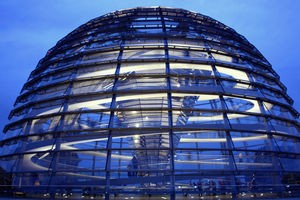 Thank you for more than 28,000 clicks on that photo!  Dome of the Reichstag building - La cÃºpula del Reichstag - Reichstagskuppel Berlin